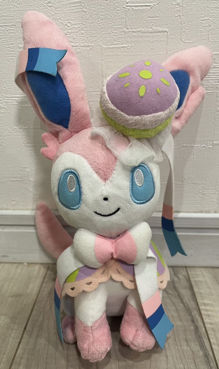 ポケモン ポケセン We Are TEAM TREAT ぬいぐるみ ニンフィア ポケモン