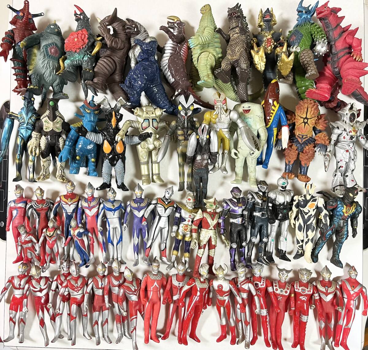 Yahoo!オークション - ウルトラマン ウルトラ怪獣 ソフビ まとめ売り