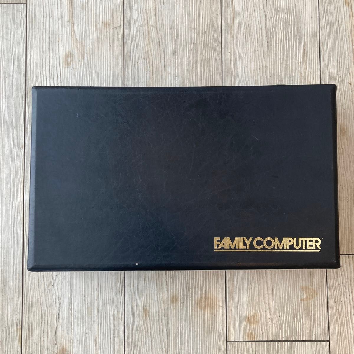 ファミコン ハードケース コレクターアイテム アタッシュケース