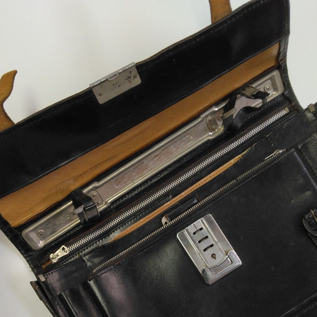 昭和レトロ】牛革製 学生カバン スクールバッグ 鍵付き【HINOMOTO NO7