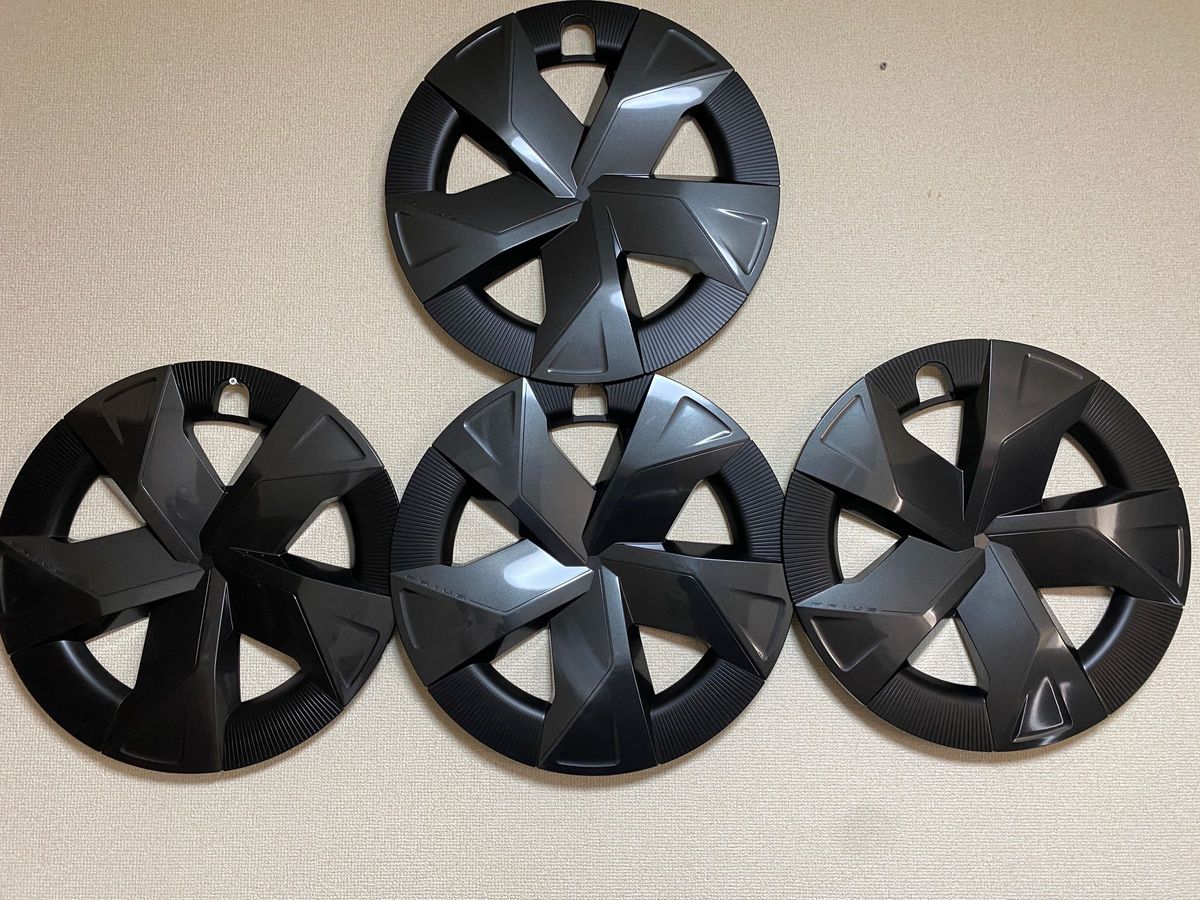 美品』 トヨタ 純正 プリウス 60系 17インチ ホイールキャップ 4枚 1台