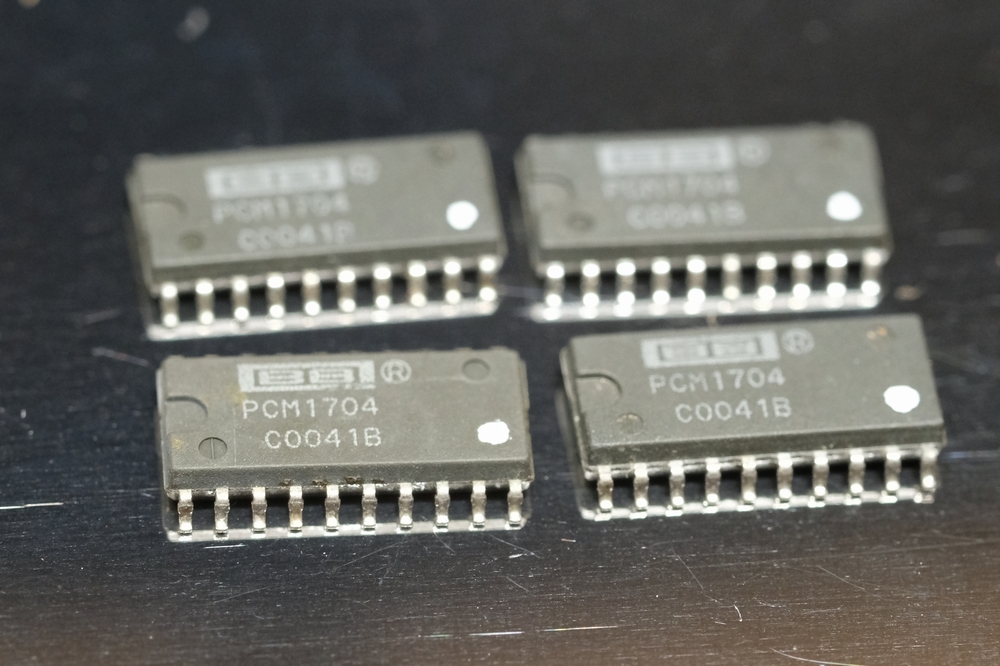 Yahoo!オークション - バーブラウン PCM1704 DAC 新品同一ロット4個
