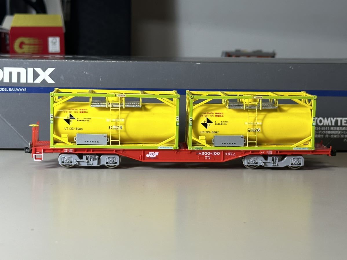 Yahoo!オークション - TOMIX コキ200 UT13C-8000タンクコンテナ ペーパ