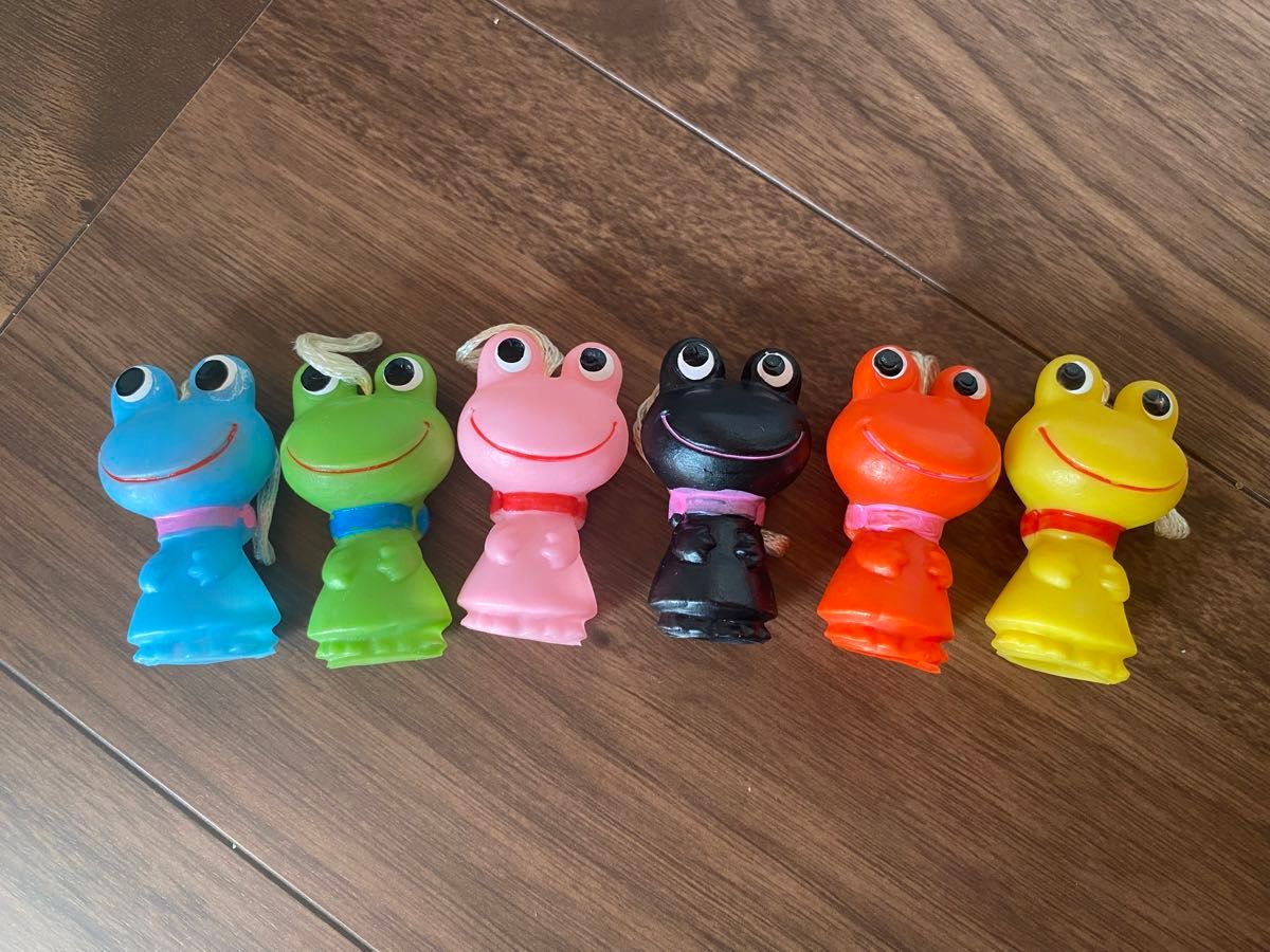 レア 希少 ケロちゃん 指人形 コルゲンコーワ 黒色 黄色 赤色 ソフビ