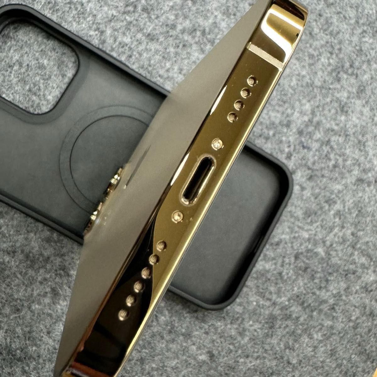 iPhone13 Pro Max A2641 (MLJA3J/A) 256GB ゴールド SIMフリー｜Yahoo