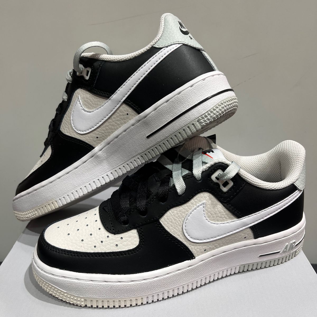 NIKE AIR FORCE 1 LV8 (GS) 24 5cm｜Yahoo!フリマ（旧PayPayフリマ）