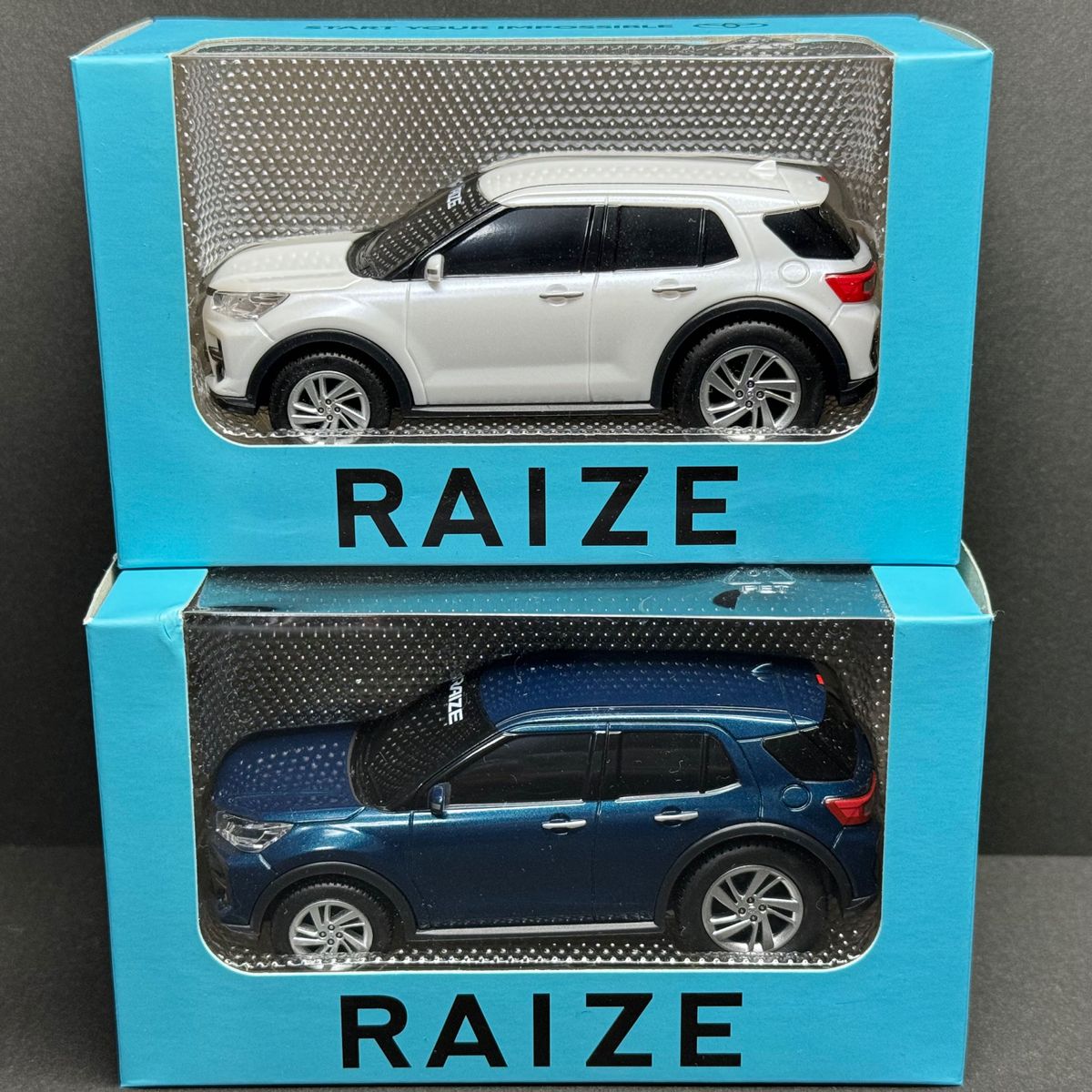 2台セット トヨタ ライズ プルバックカー ホワイト ブルー 新品 非売品