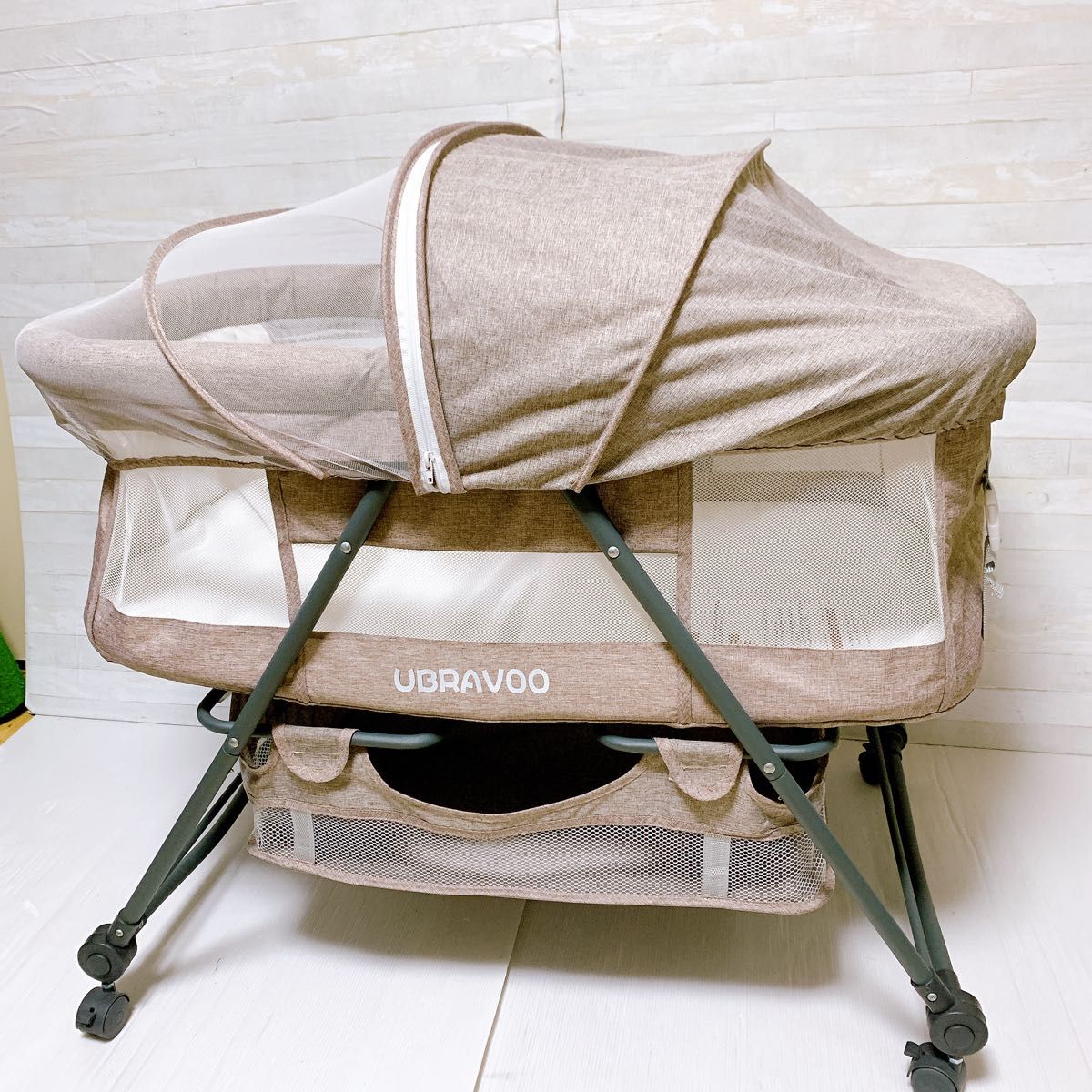美品】UBRAVOO ベビーベッド 折り畳み ゆりかご 組み立て簡単