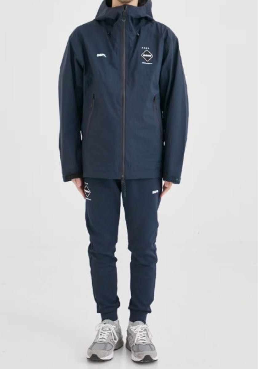 新品 未使用】F C Real Bristol ブリストル 3LAYER WARM UP JACKET