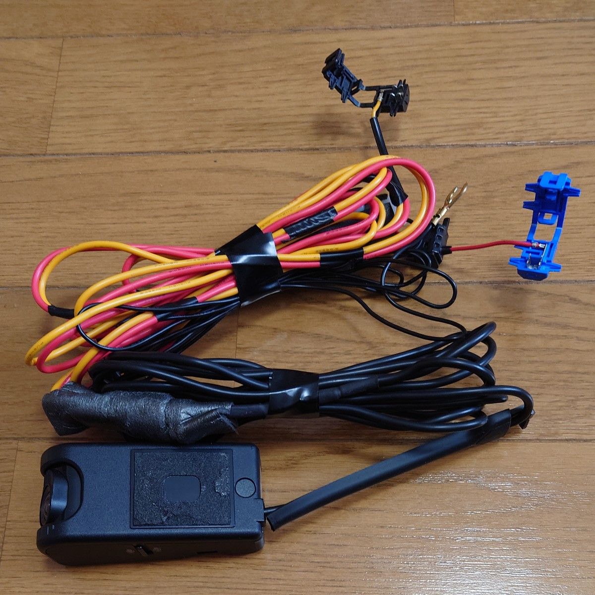 ①トヨタ純正 / カメラ一体型ドライブレコーダー / DRT-H68A(086A3