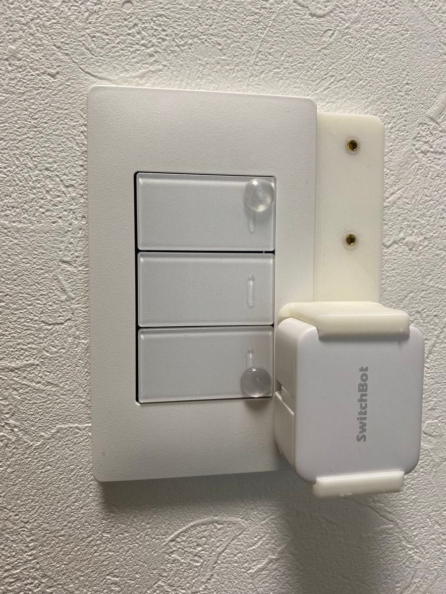 SwitchBot用マウントキット アドバンスシリーズ トリプルスイッチ 1