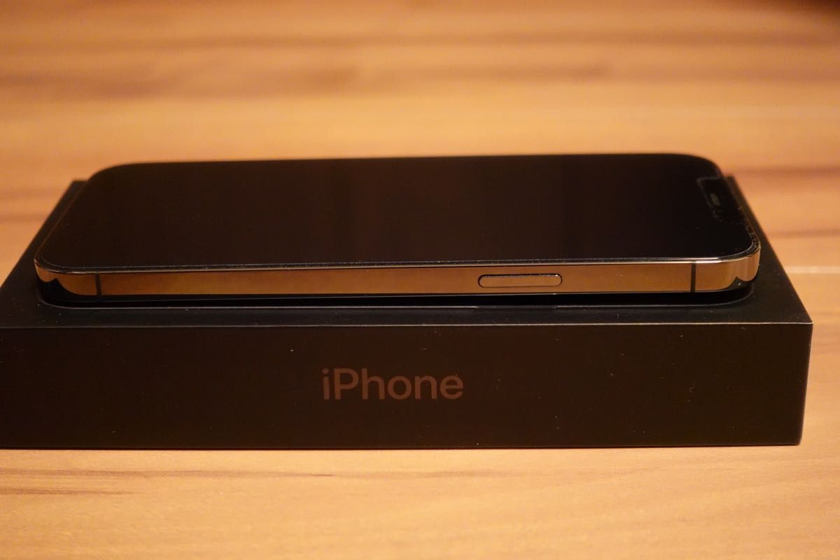 超美品】Apple iPhone 12 Pro Max 512GB グラファイト SIMフリー