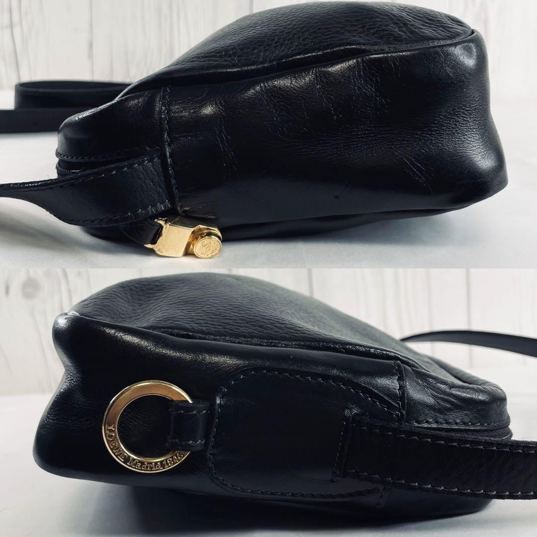 美品 LOEWE ロエベ アナグラム レザー ショルダーバッグ レザー 黒