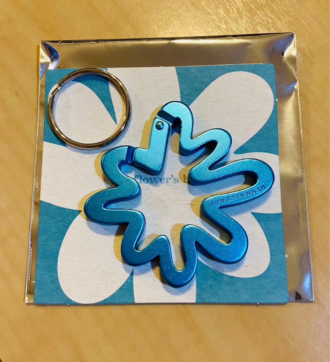 藤井風 花カラビナ ブルー 新品未使用｜Yahoo!フリマ（旧PayPayフリマ）