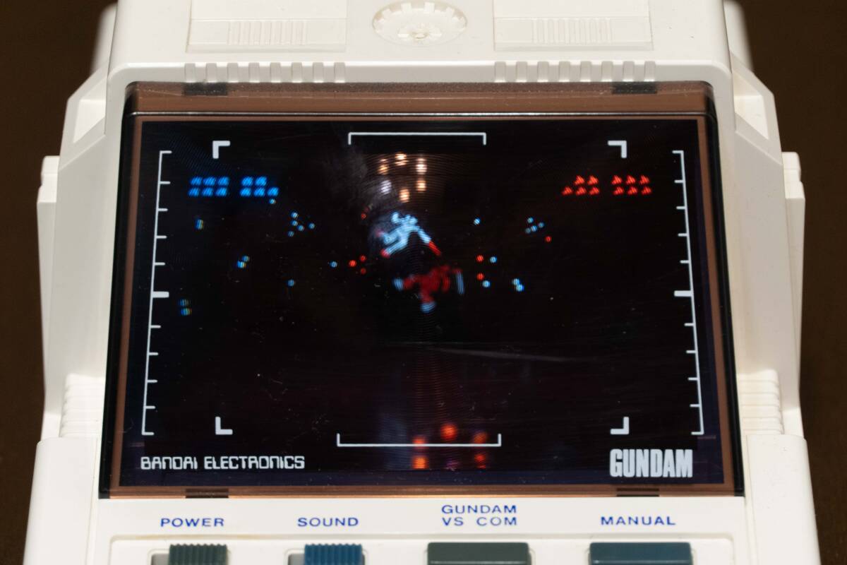 バンダイ 2人で対戦 燃えよガンダム テキサスコロニーの戦い LSI GAME