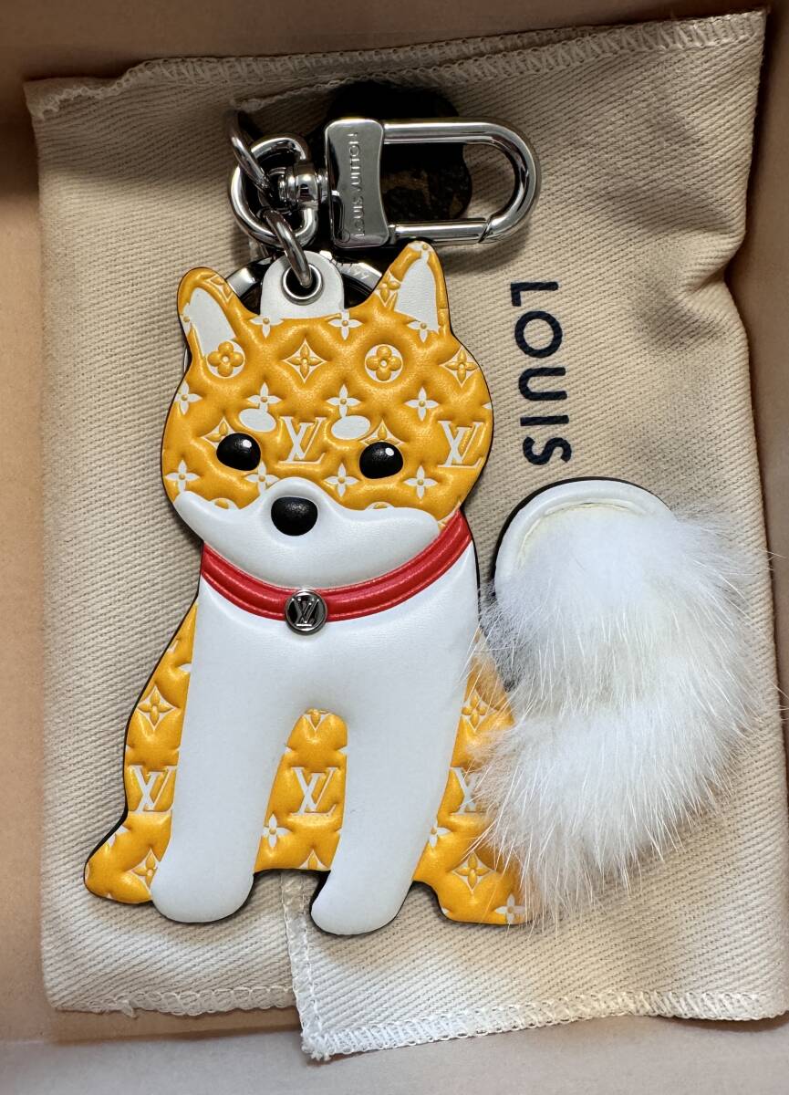 新品未使用】Louis Vuitton ルイヴィトン ポルト クレ LV シバ M01199