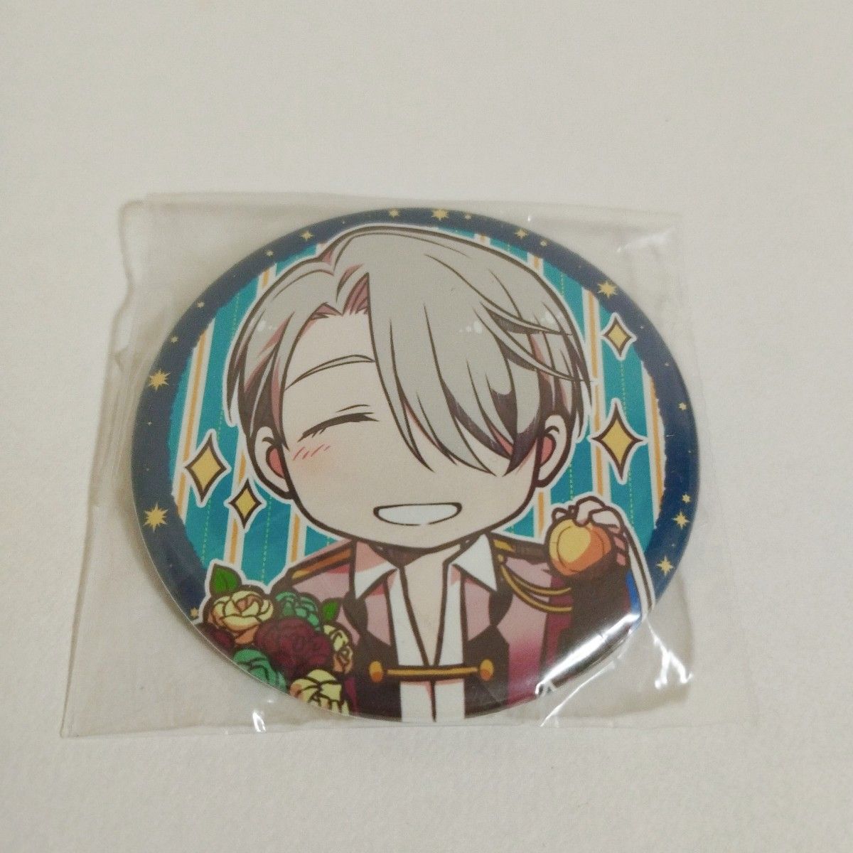 ユーリ on ICE 同人 缶バッジ ヴィクトル A｜Yahoo!フリマ（旧PayPay