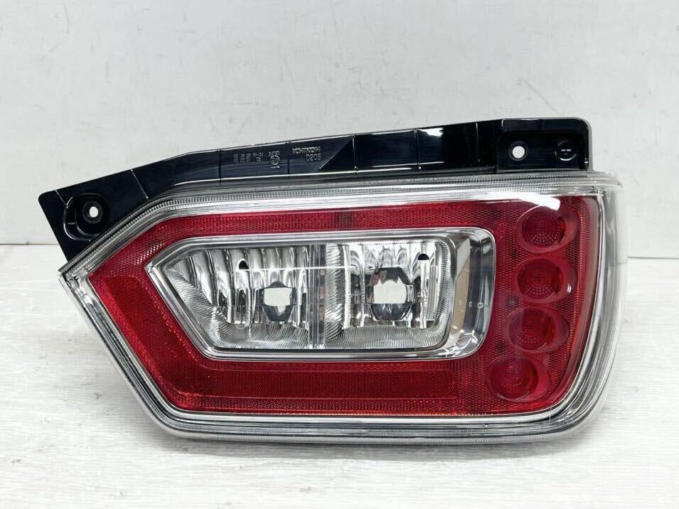 送料込 即決 ワゴンR MH55S/MH95S/MH35S 純正 LED 右 テールランプ
