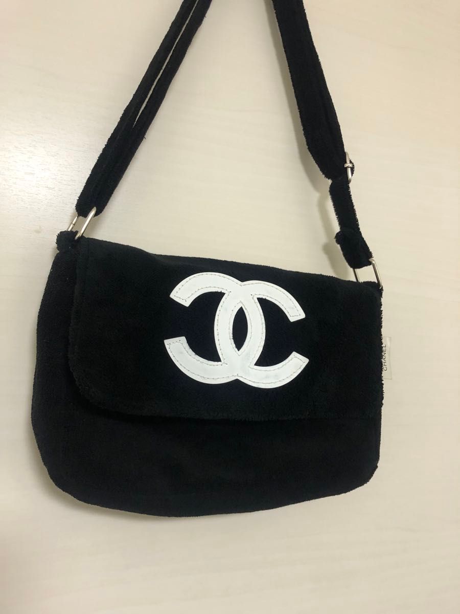 CHANEL シャネル ノベルティ ショルダーバッグ PRECISION ホワイトロゴ