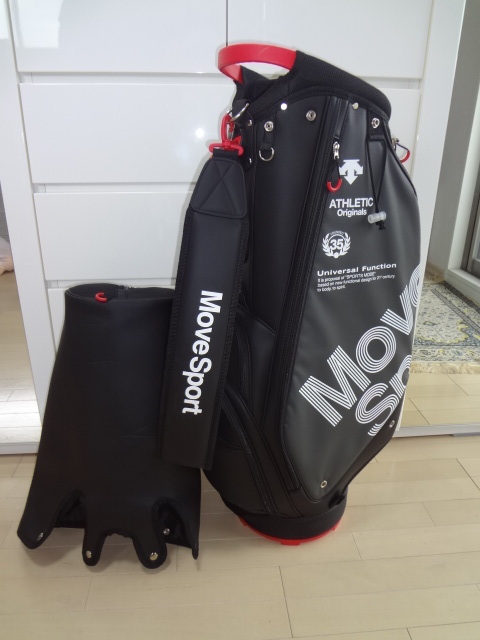 美品 デサント ゴルフ DQBPJJ03 キャディバッグ 9型 軽量 デサント