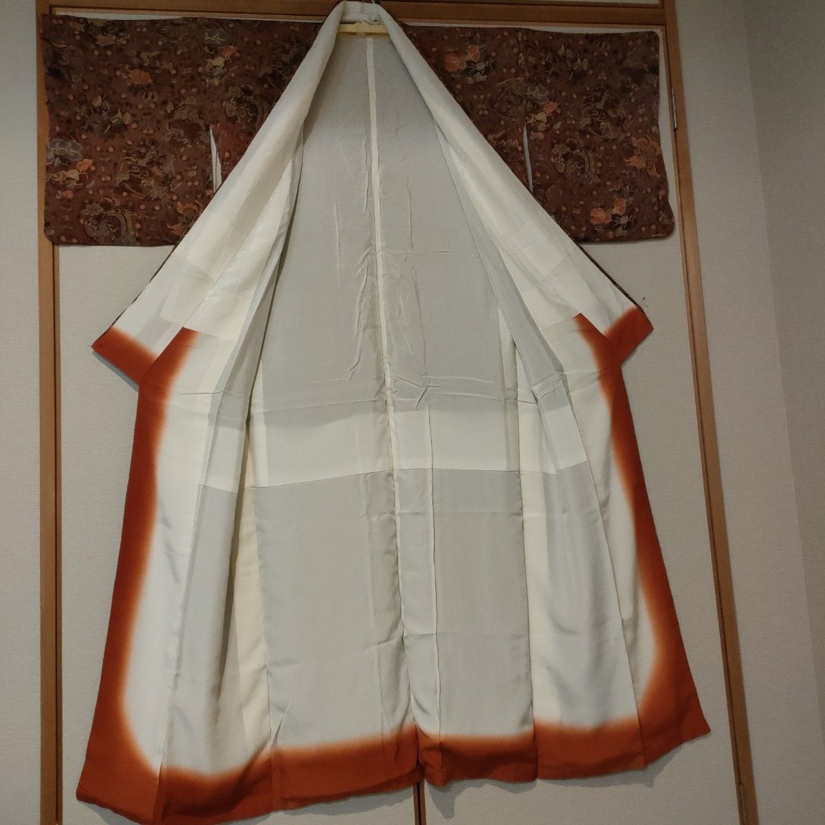 最終お値下げ 正絹 鬼しぼ縮緬 袷 小紋 紅型 美品 街着 ちりめん