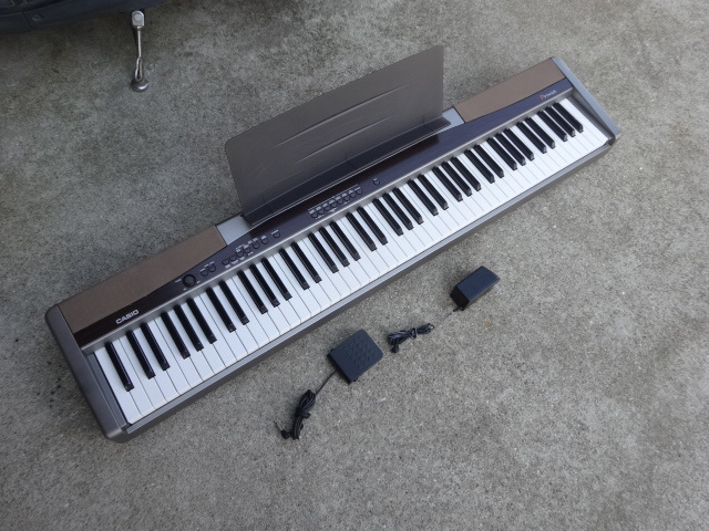 Yahoo!オークション - CASIO Privia PX-A100 RD 電子ピアノ 楽器 カシ