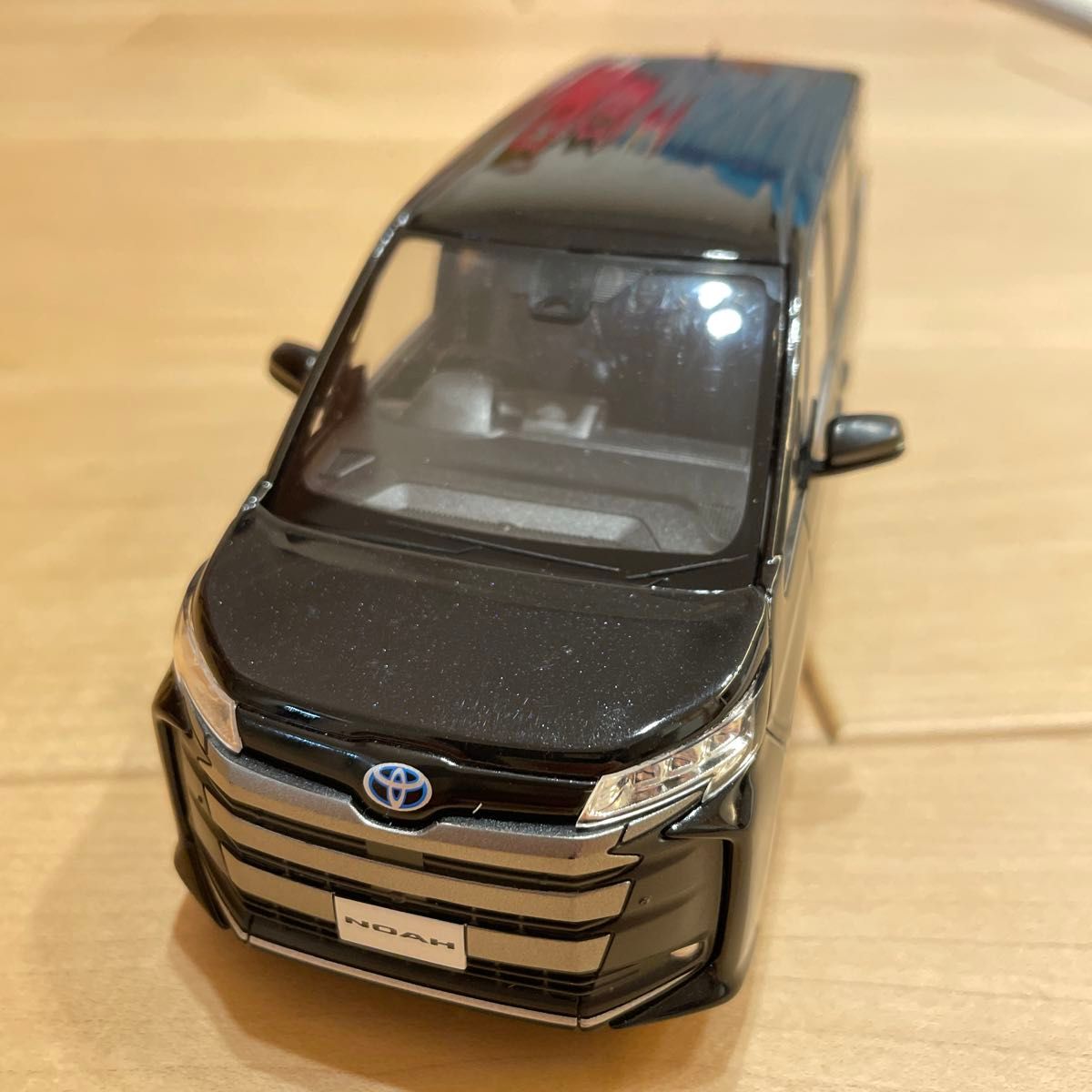 新型NOAH ノア 90系 カラーサンプル 非売品ミニカー 1/30スケール