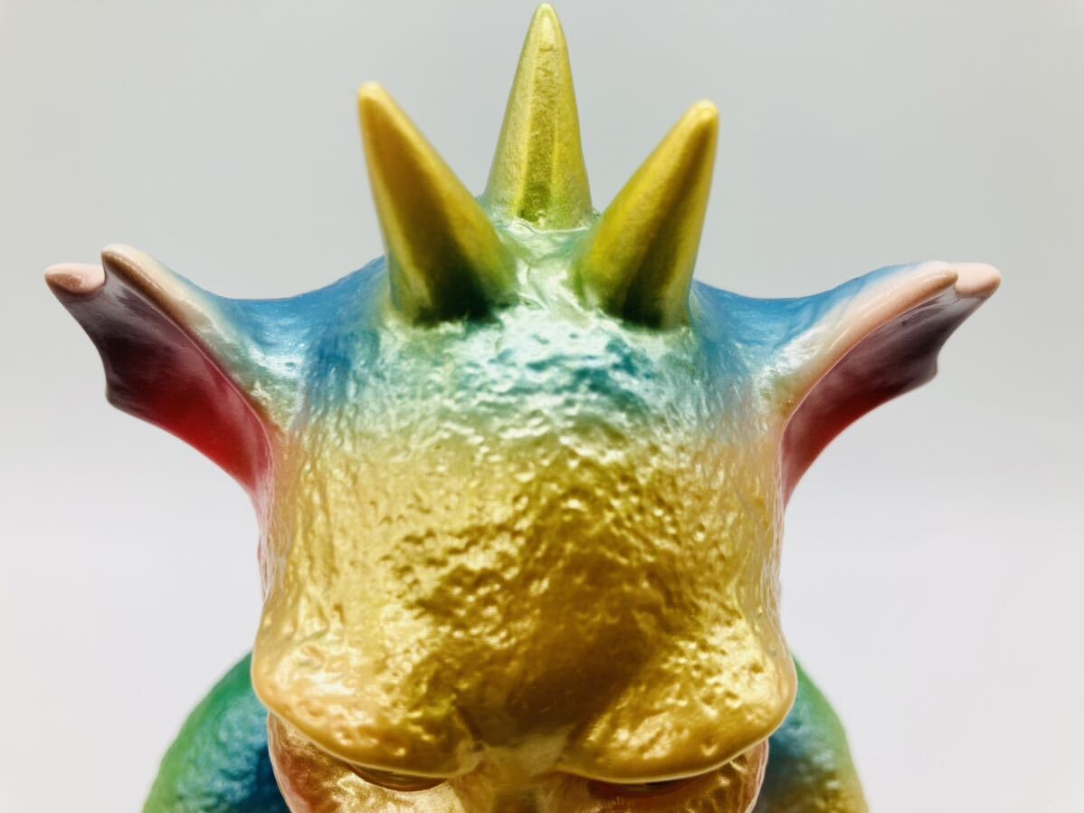 Yahoo!オークション - 珍色 zollmen ソフビ 食いしん坊怪獣 マンチー