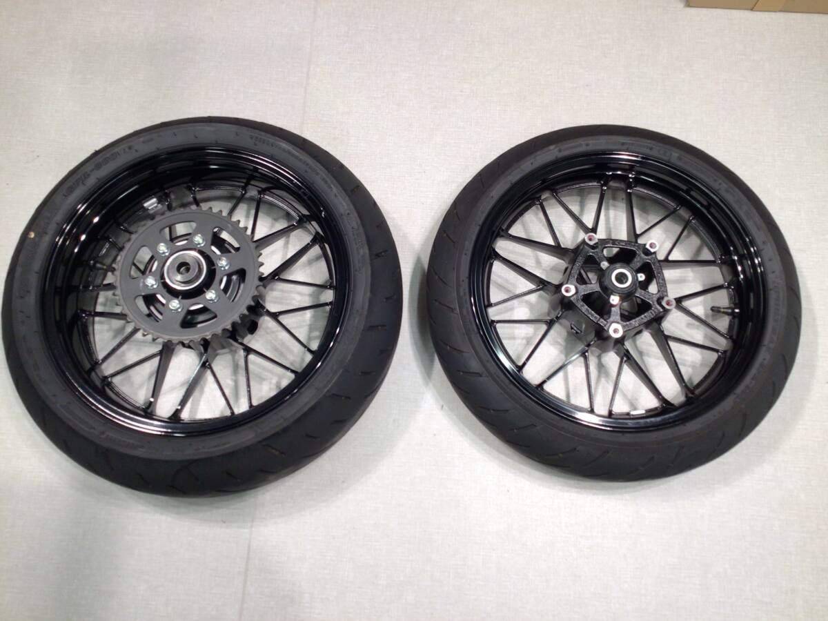再出品！Z900RS 50th 純正ホイール前後セット（スプロケット付） 再