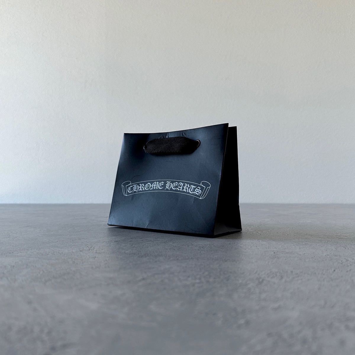 クロムハーツ スクロールロゴプレート chrome hearts logo rivet