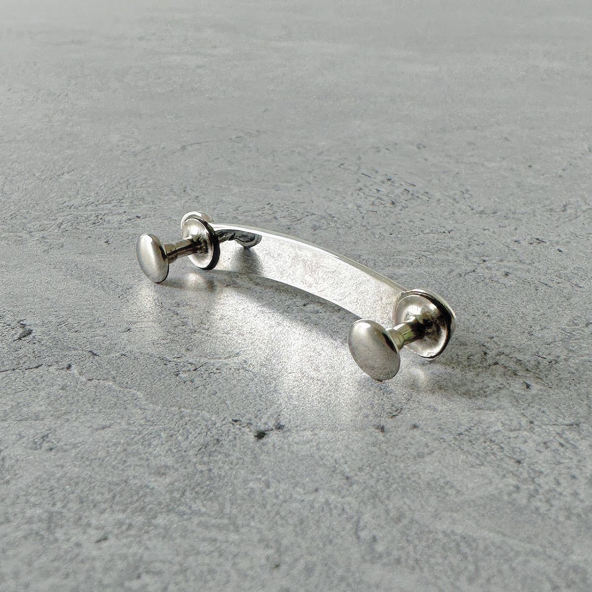 クロムハーツ スクロールロゴプレート chrome hearts logo rivet