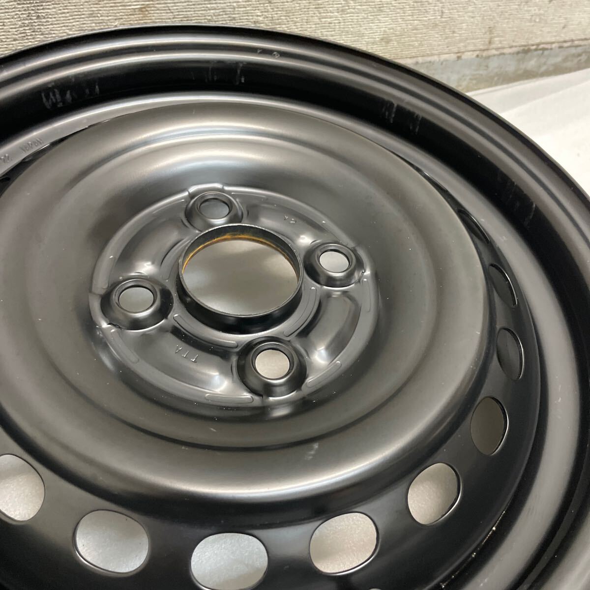 良品 ホンダ純正 N-BOX 純正14インチ スチールホイール 4 5J+45 4本SET