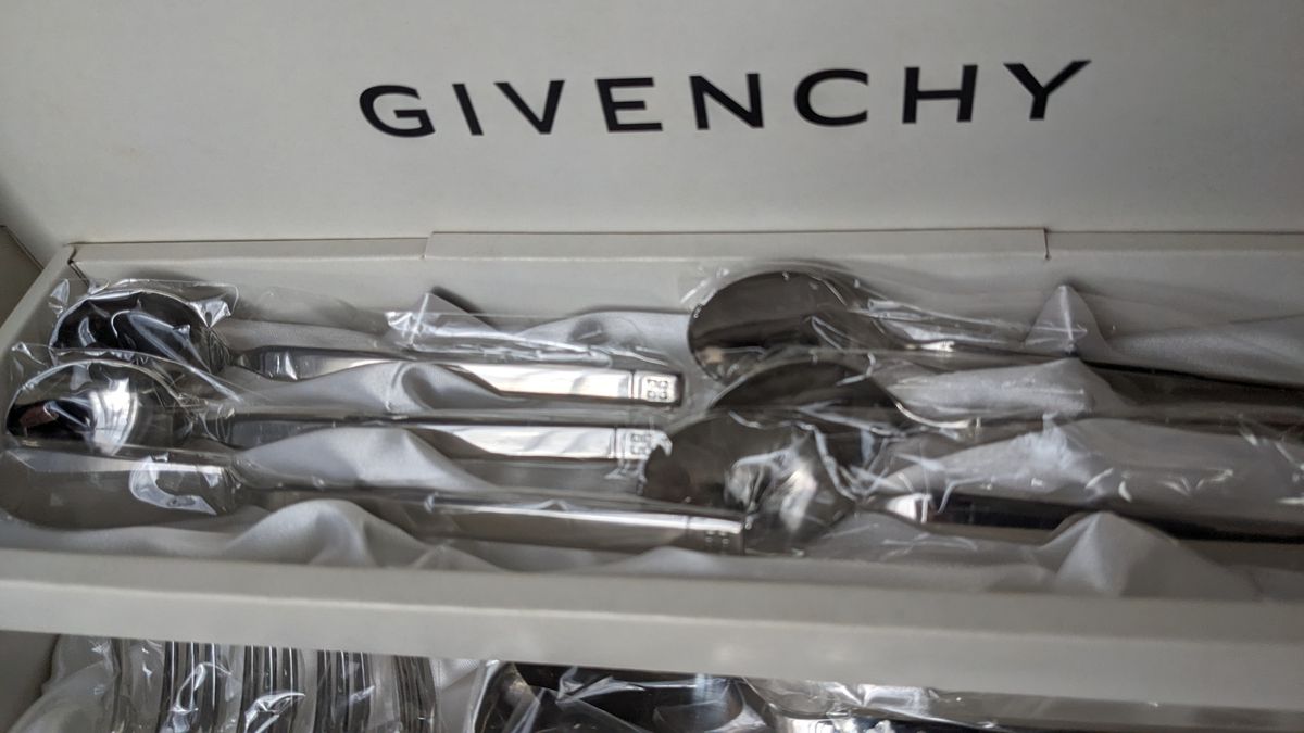 未使用】GIVENCHY カトラリーセット ジバンシー｜Yahoo!フリマ（旧