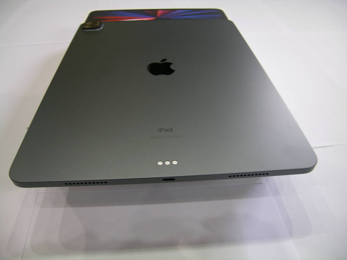 美品 Apple iPad Pro 12 9インチ（第5世代） Wi-Fiモデル 128GB