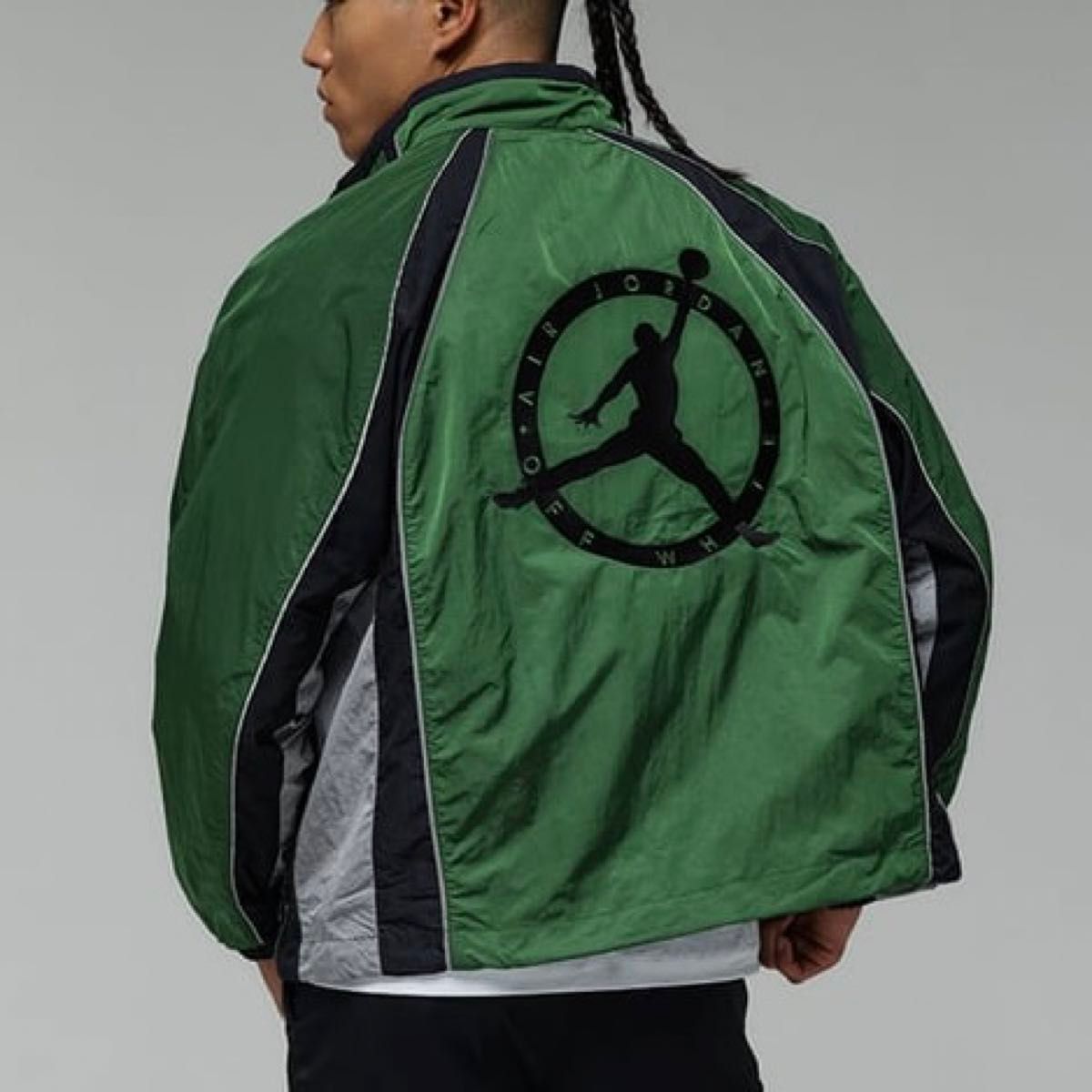 新品 NIKE ナイキ エアジョーダン オフホワイト ナイロンジャケット L