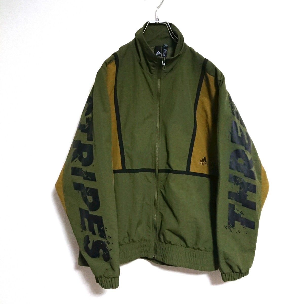 adidas アディダス 刺繍ワンポイントロゴ ナイロンジャケット ブルゾン