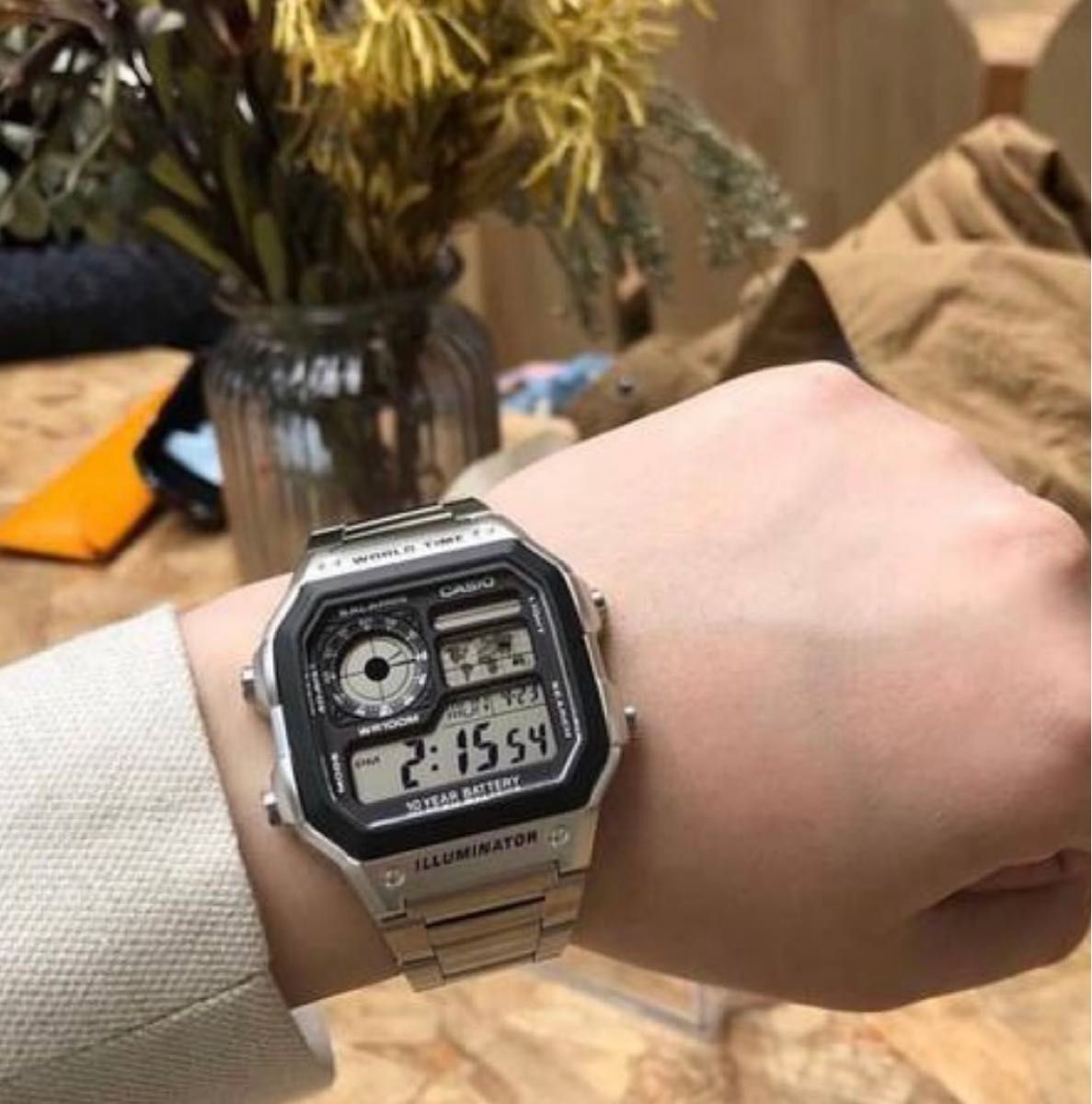 カシオ デジタル腕時計 世界48都ワールドタイム対応 ステンレスモデル