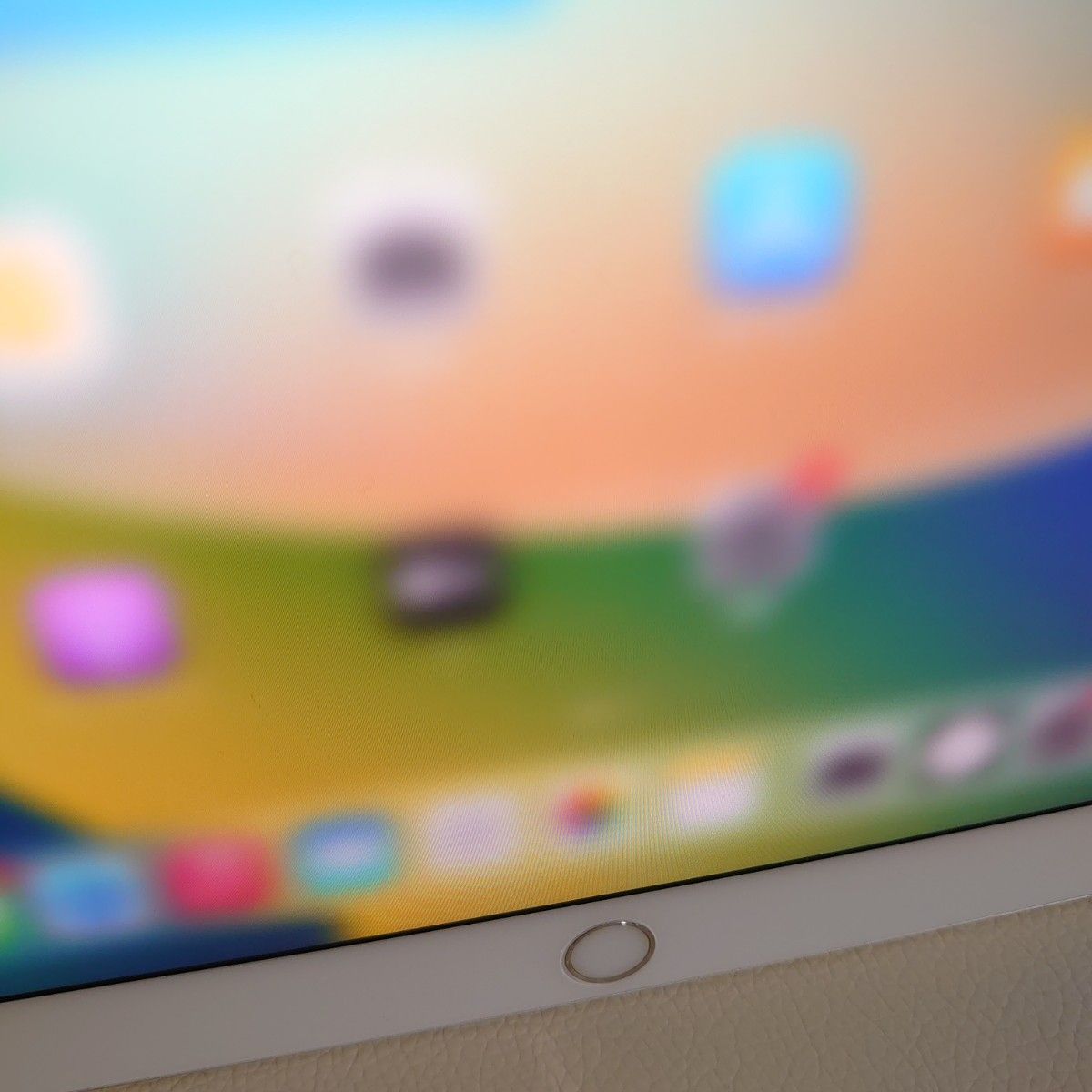 ジャンク品 Wi-Fi 256GB 10 5インチiPad Pro シルバー 本体のみ｜Yahoo