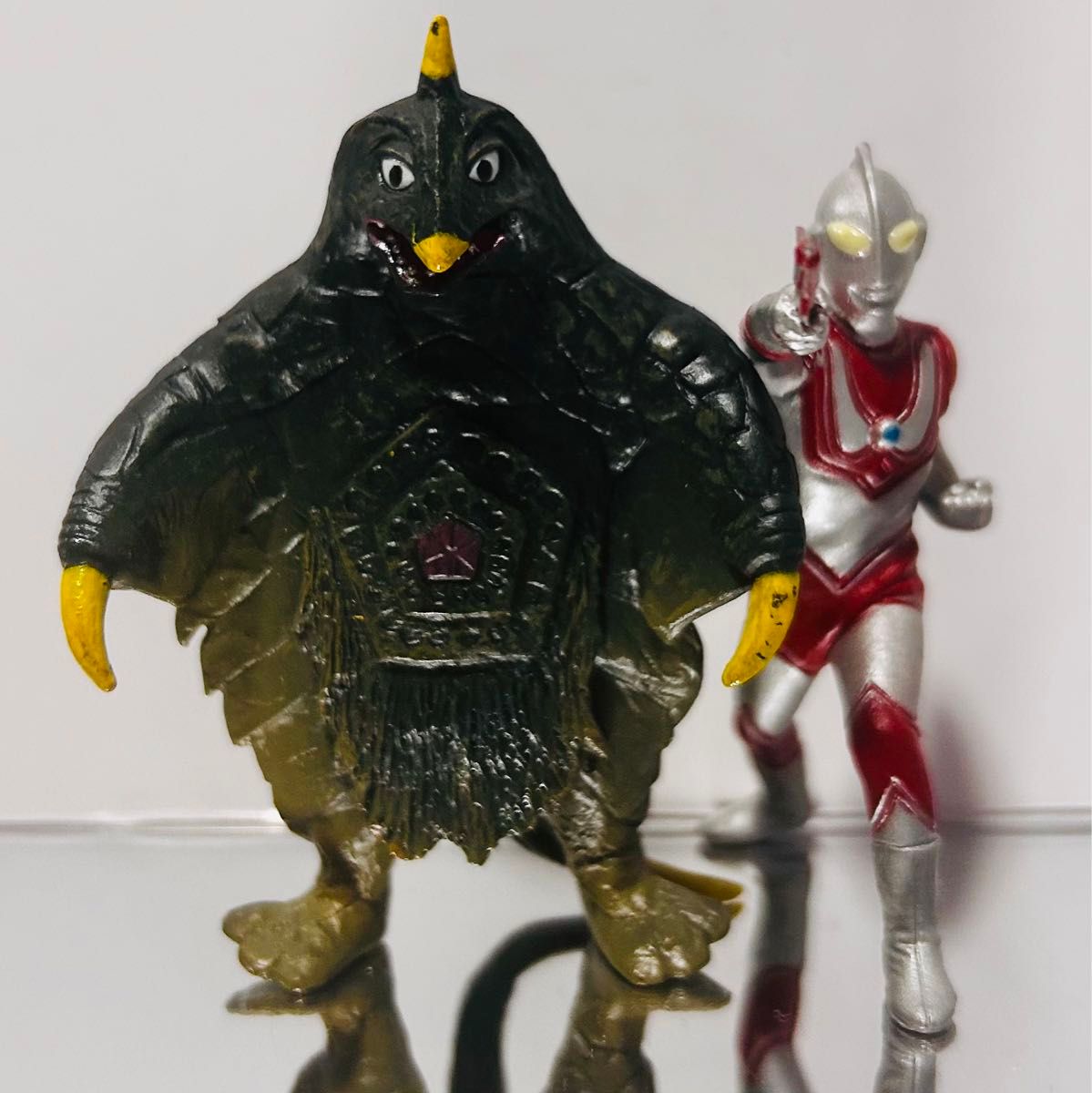 ウルトラ怪獣戯画 lll ウルトラセブン参上 ジオラマ 食玩 帰ってきた