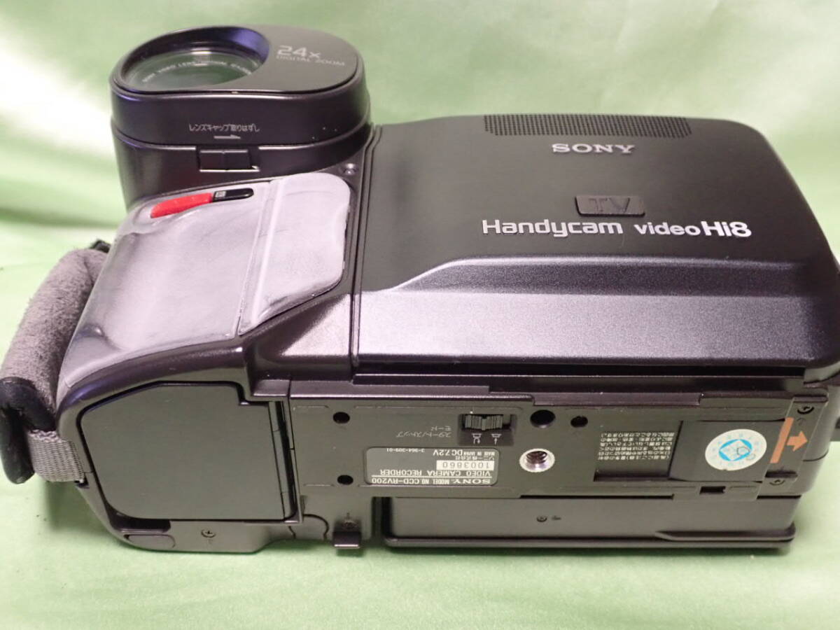 Yahoo!オークション - ソニー SONY ハンディカム Hi8 CCD-RV200 8ミリ