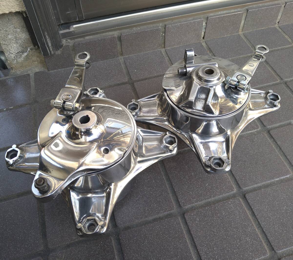 Yahoo!オークション - ダックス シャリー dax 4本ハブ前後セット ホン