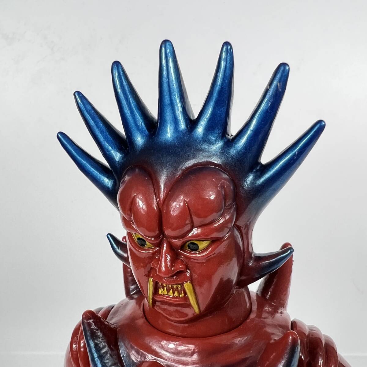 Yahoo!オークション - x001 怪獣郷 アシュラン ウルトラマンレオ マー