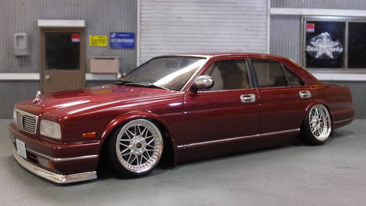 Yahoo!オークション - 1/24 Y32 シーマ 完成品 VIP 純ベタ シャコタン