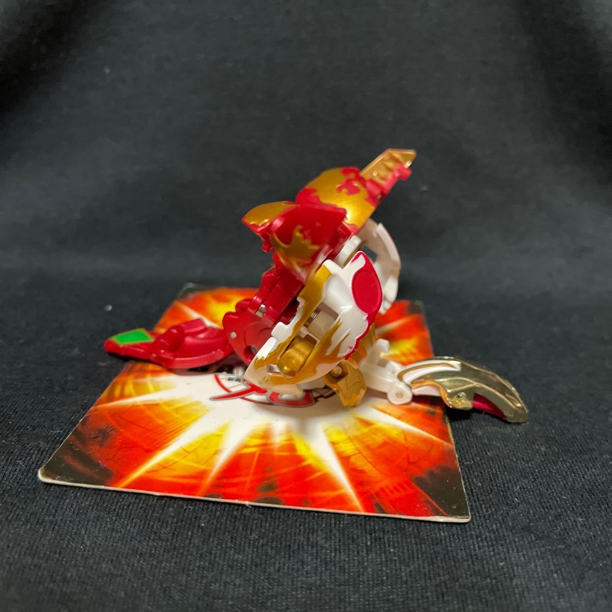 士ドラガオン JIGEN DRAGAON ジゲンドラガオン 火属性 爆TECHシリーズ