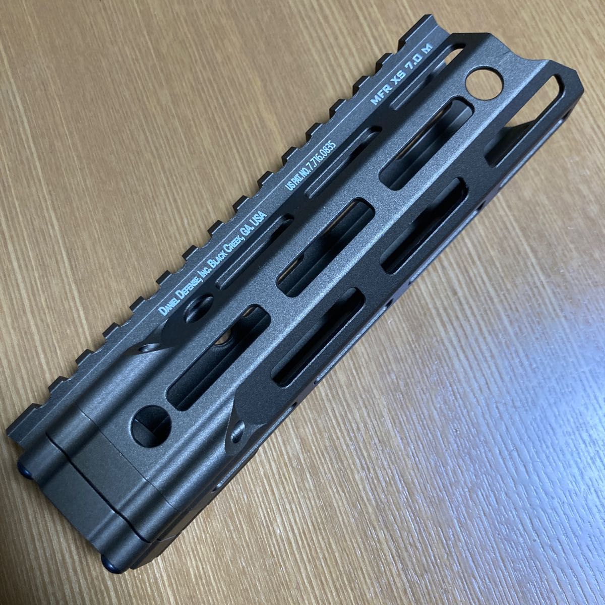 ハンドガード ダニエルディフェンス DD 7インチ Daniel Defense MFR