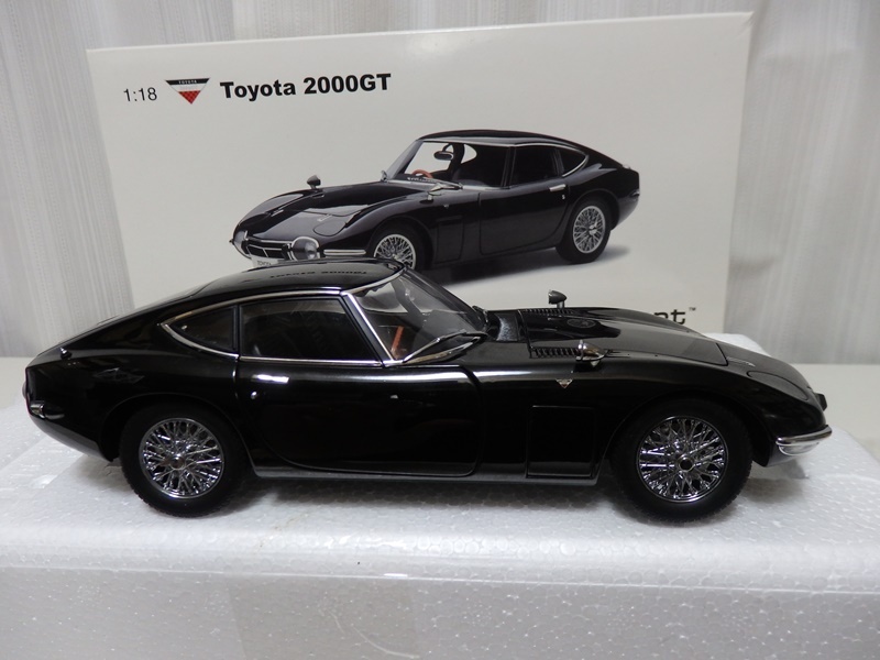 1/18 AUTOart TOYOTA 2000GT(WIRE SPOKE WHEELS) Black MILLENNIUM