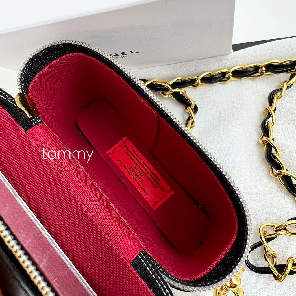 新品 シャネル リップケースポーチ CHANEL チェーン ポーチ ノベルティ