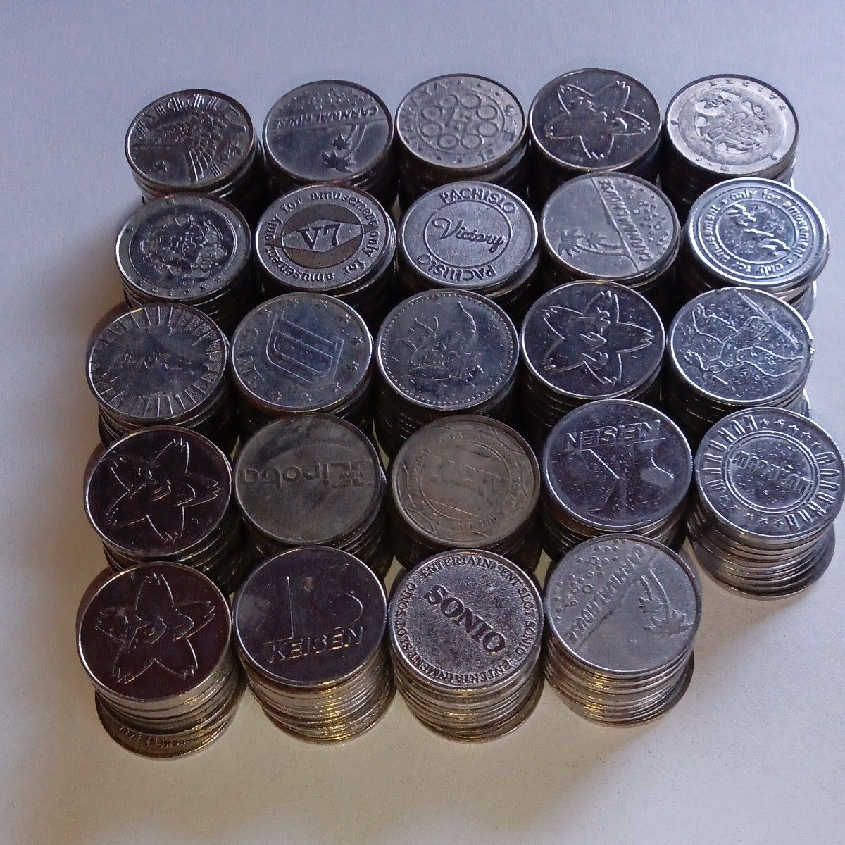 パチスロメダル240枚 25パイ｜Yahoo!フリマ（旧PayPayフリマ）