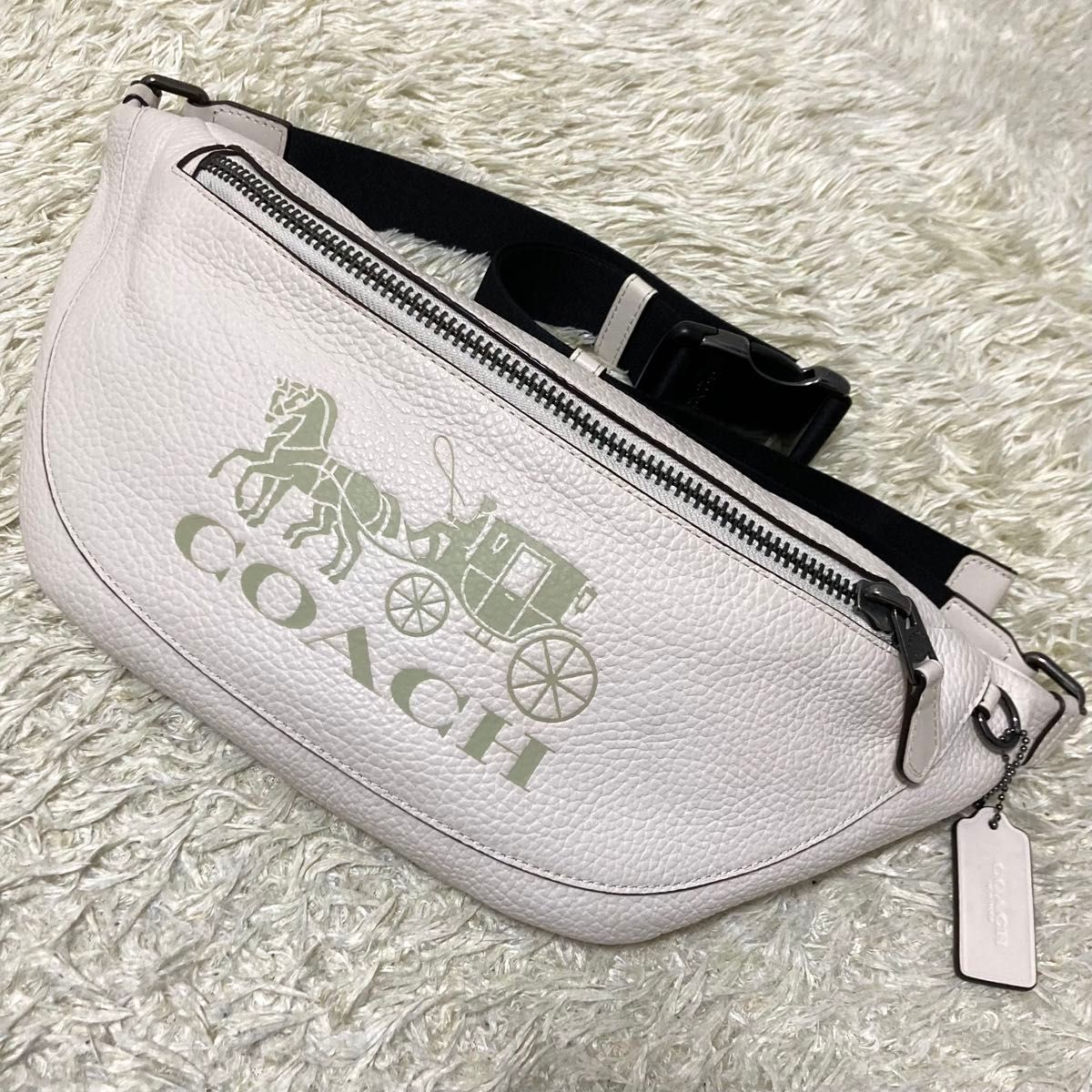 極美品】COACH コーチ ボディバッグ レザー ホワイト 白 ホースロゴ
