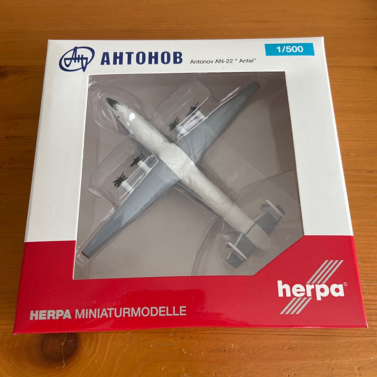 Yahoo!オークション - ヘルパ AHTOHOB Antonov AN-22 Antei アントノフ